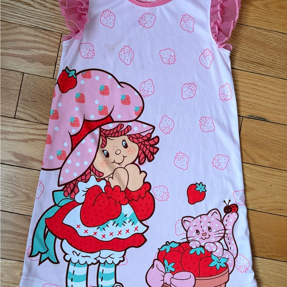 Pink strawberry  shortcake nightgown